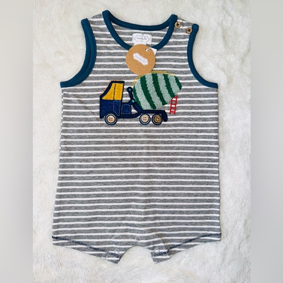NWT Mud Pie Baby Romper - Picture 2 of 4